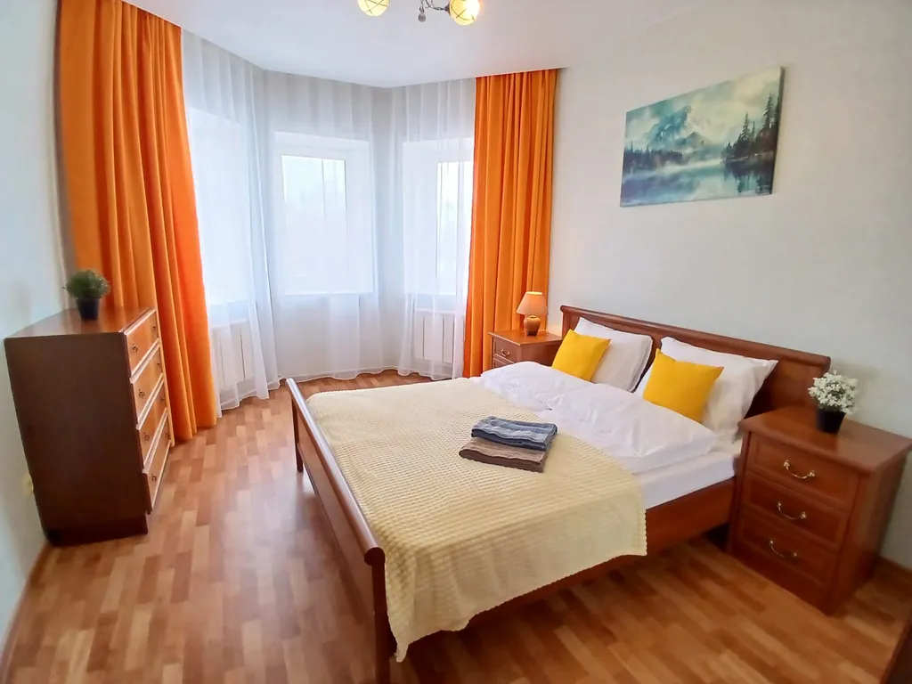 Квартира Яркий семейный 2х комнатный апартамент в центре — аренда посуточно в Вологда