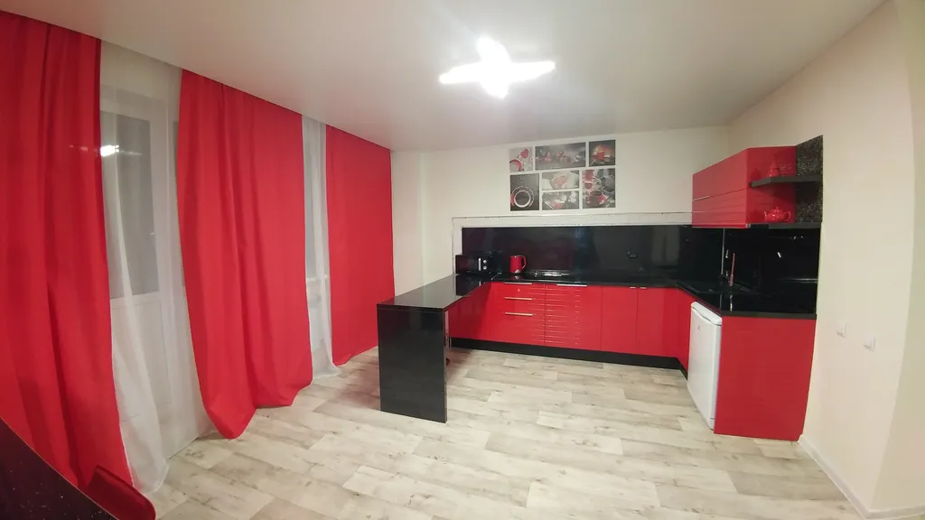 Очень необычная и просторная квартира-студия в центре