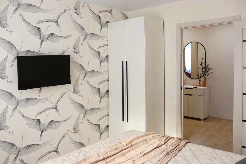 Уютная трехкомнатная квартира с дизайнерским ремонтом