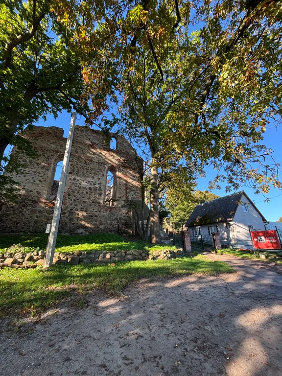 Коттедж Студия-мансарда с видом на средневековую кирху — Зеленоградск