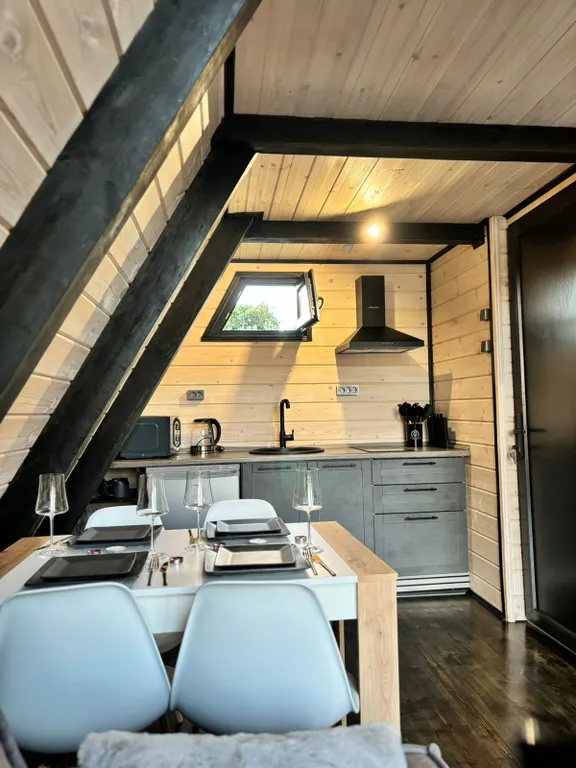 Домик на озере А-Фрейм 2