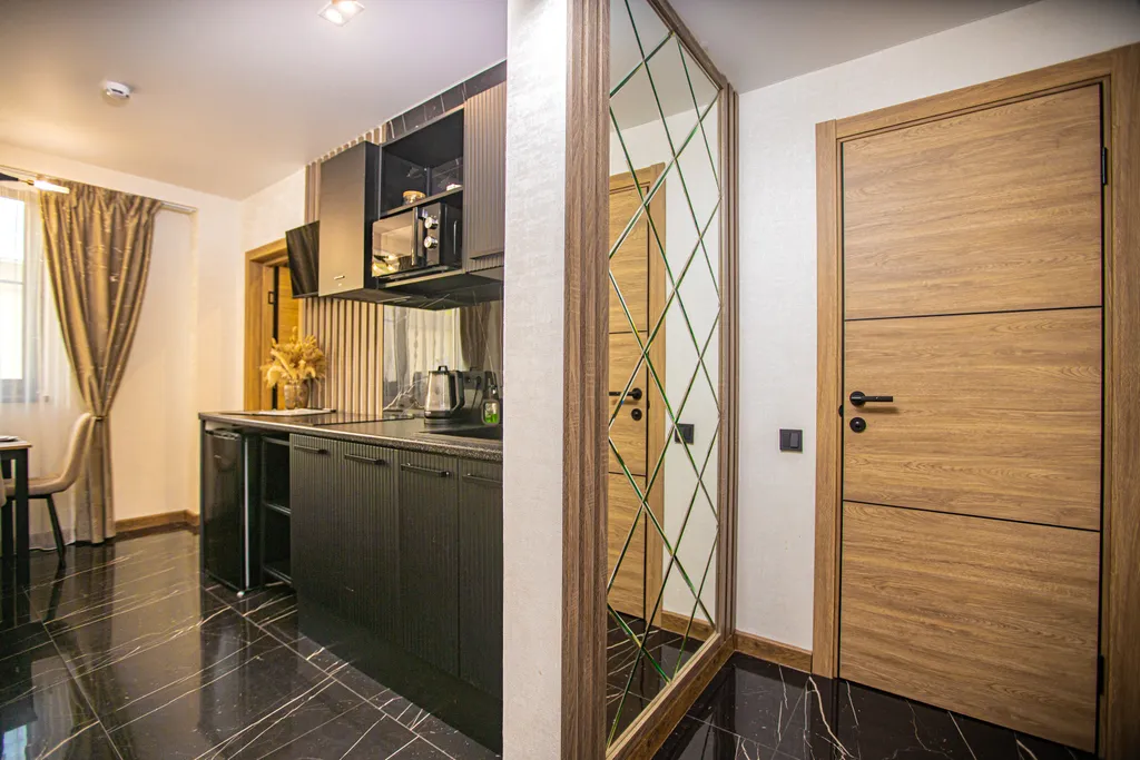 Гаражная 6/55