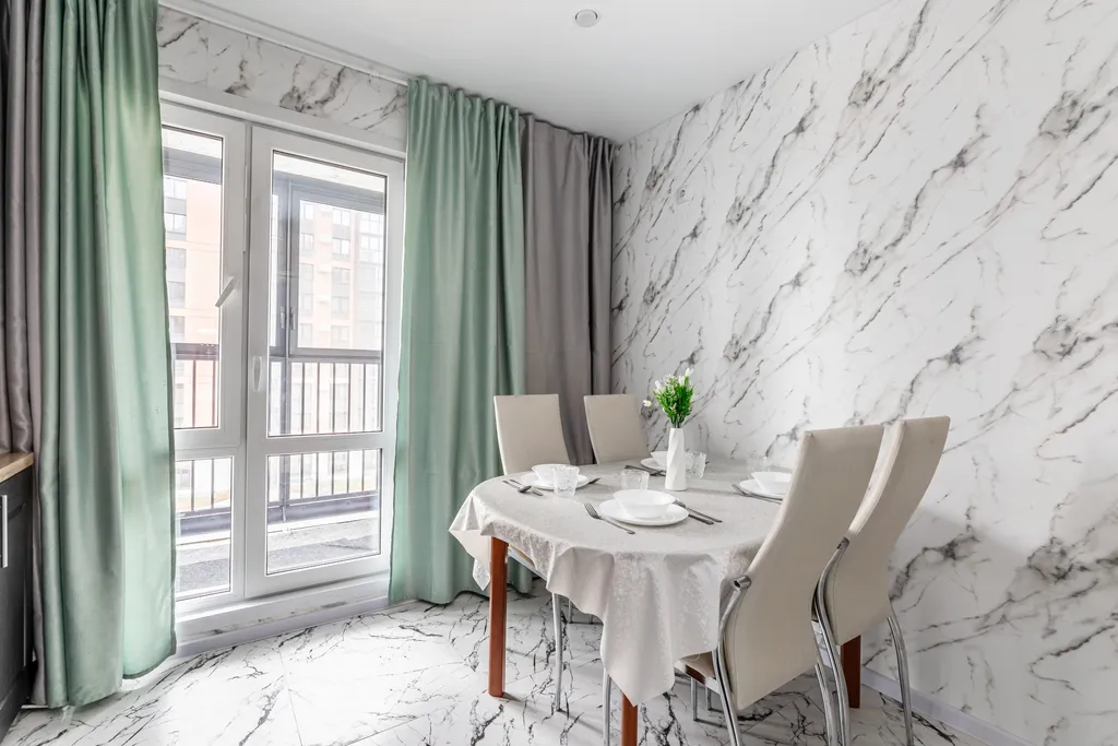 Двухкомнатная квартира на 8 спальных мест у аэропорта