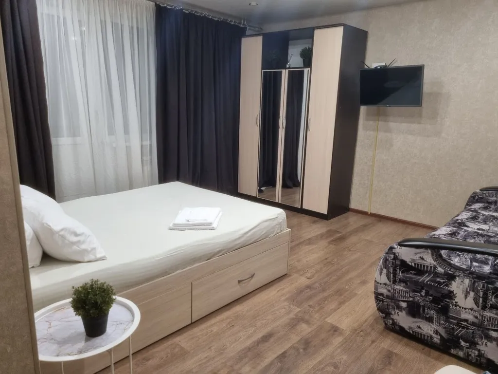 Квартира в тихом спальном районе — аренда посуточно в Нижний Тагил