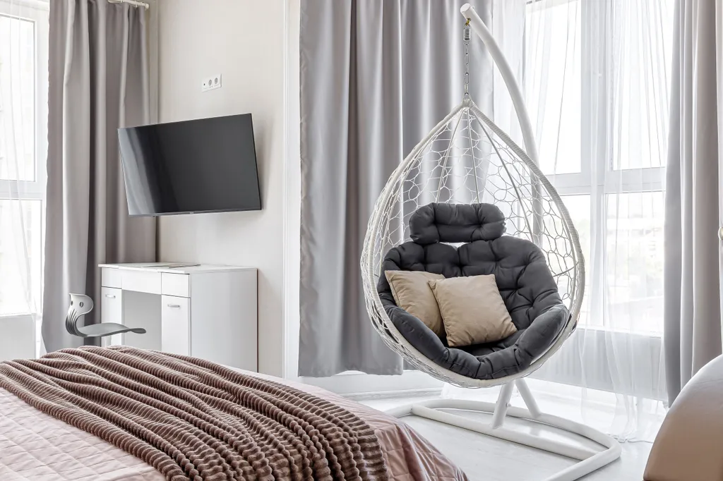 Квартира Красивая квартира с панорамными окнами и качелей — Краснодар