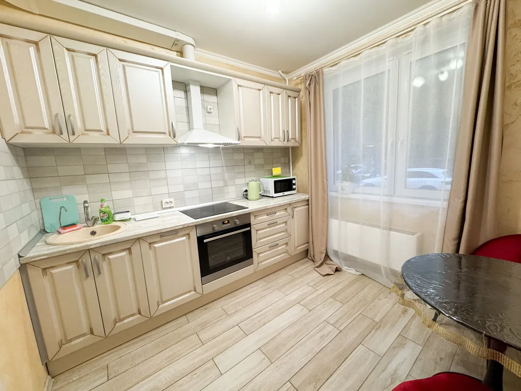 Квартира Чистая и уютная квартира возле Шереметьево — Лобня