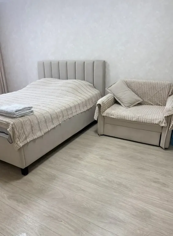 Однокомнатная квартира с новым ремонтом в центре Харцызска