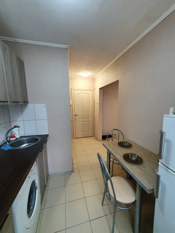 Чистая Уютная 1-я Квартира в хорошем расположении западного района