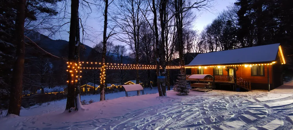 Коттедж с видом на горы (3 спальни)