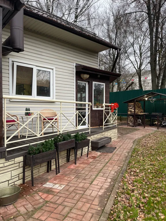 Коттедж Уютный домик в старой Немчиновке — аренда посуточно в Немчиновка