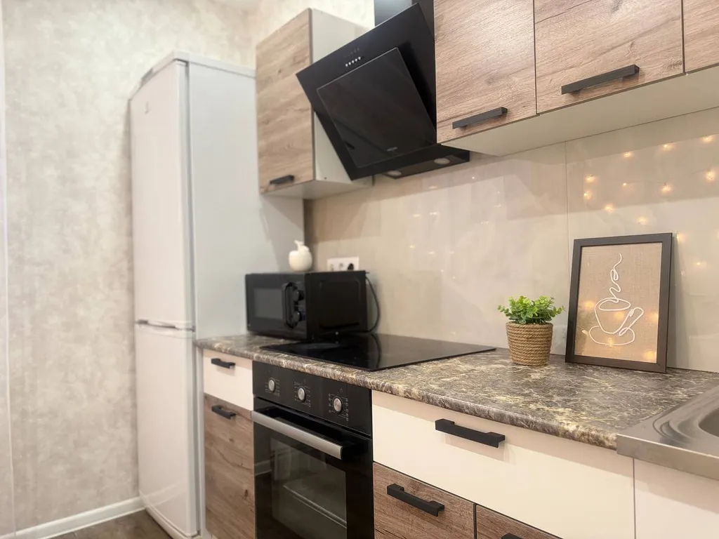 ОренРент Однокомнатная квартира в ЖК Геометрия (Город Еды)