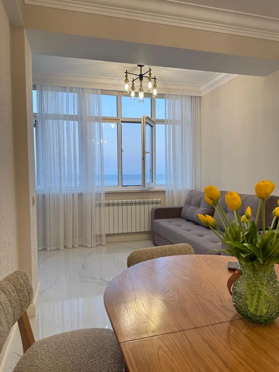 Квартира Новая уютная чистая квартира с евроремонтом с видом на море — Махачкала