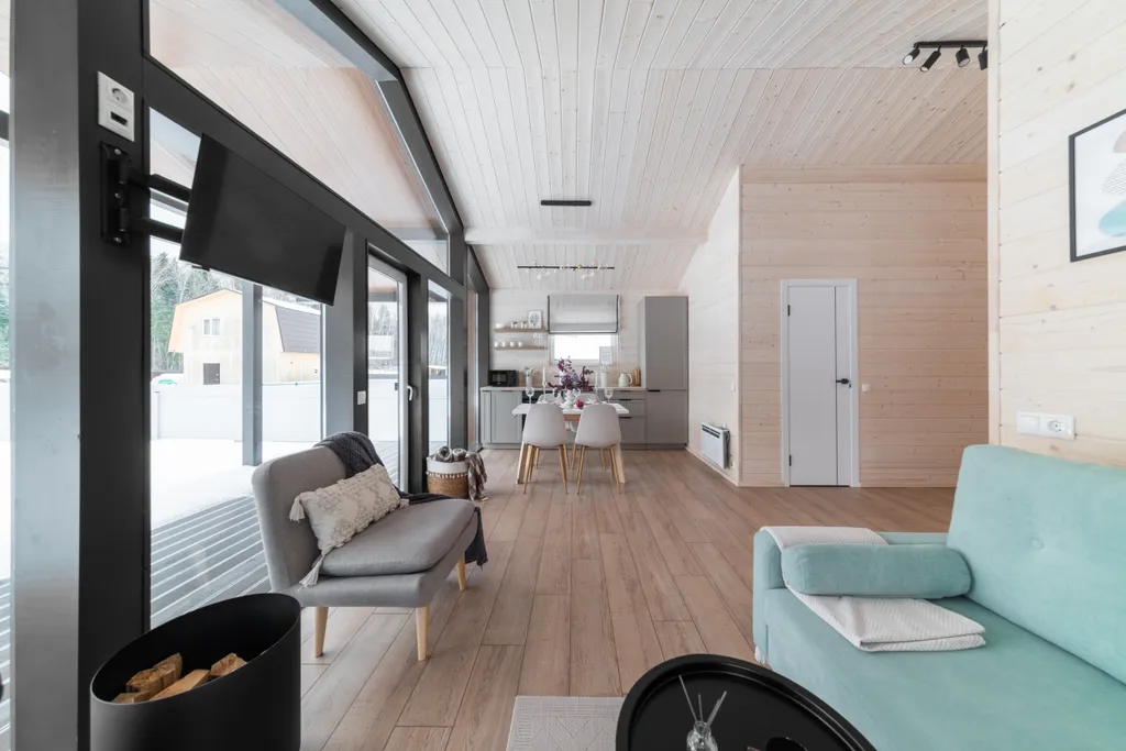 Стильный барнхаус с сауной, камином и панорамой