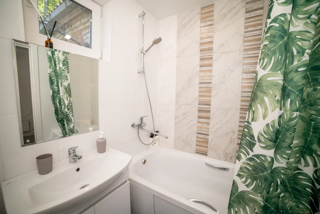 Уютный дом в тихом центре города