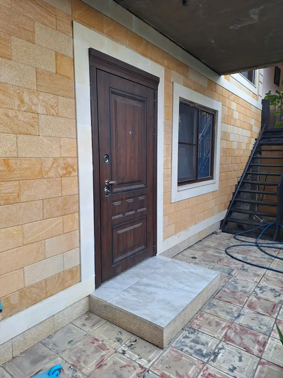 Уютный дом с видом на горы