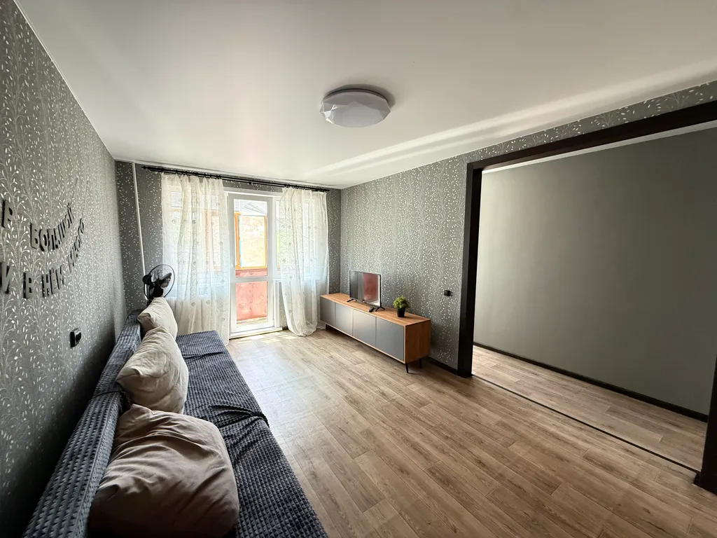 Ближайшая к берегу Ярового с дизайнерским ремонтом