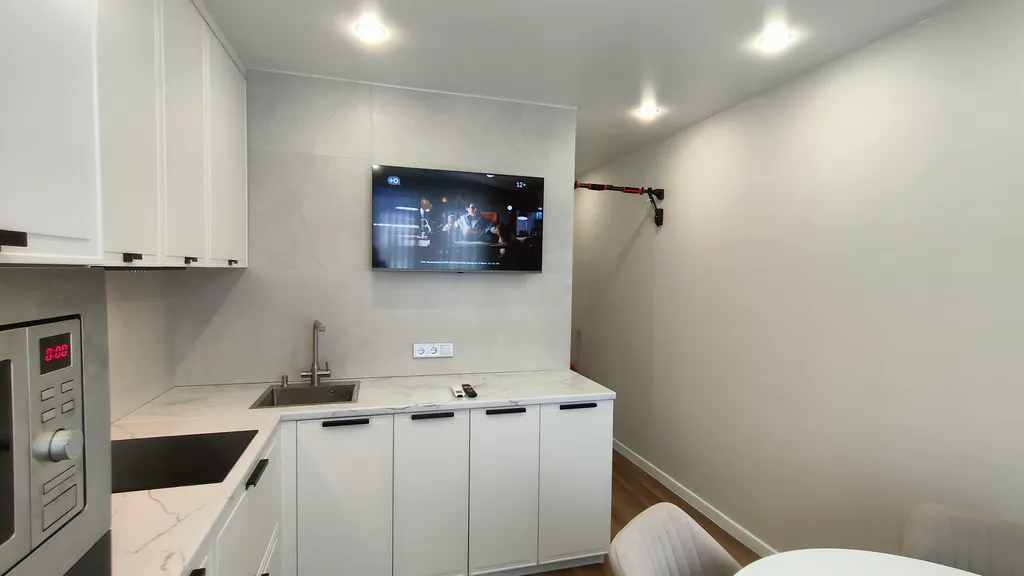 Крутая уютная современная квартира с новым дизайнерским ремонтом.