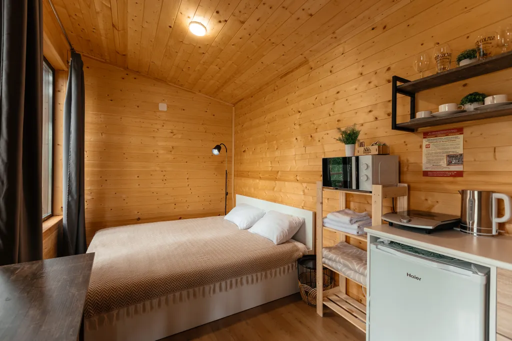 Дом 3 (с видом на озеро)