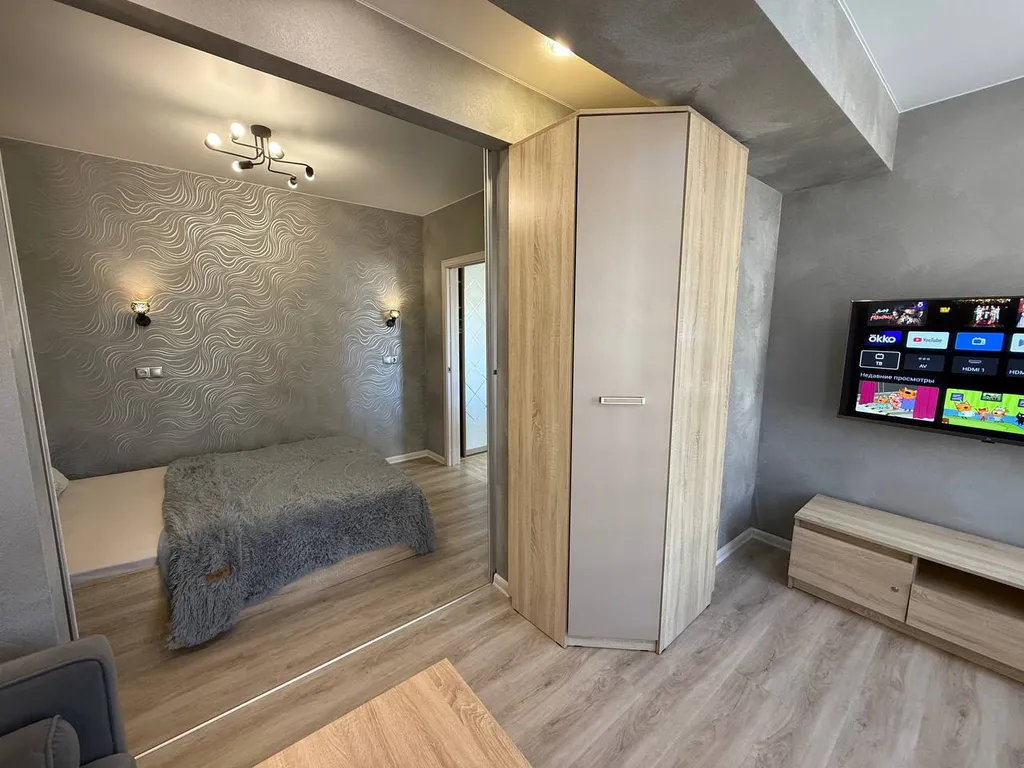 Орхидея – евродвушка у моря с открытым бассейном на территории