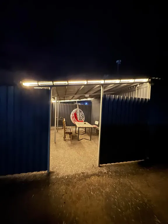 Домик на берегу Волги