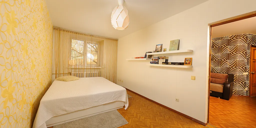 Квартира 2-комнатная Квартира — Омск