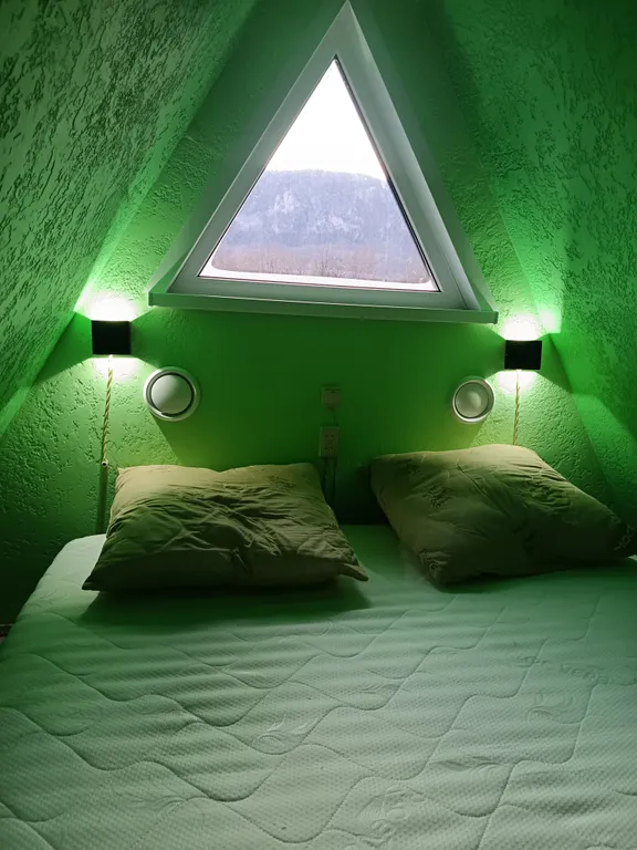 А-фрейм с видом на лес и с банным чаном