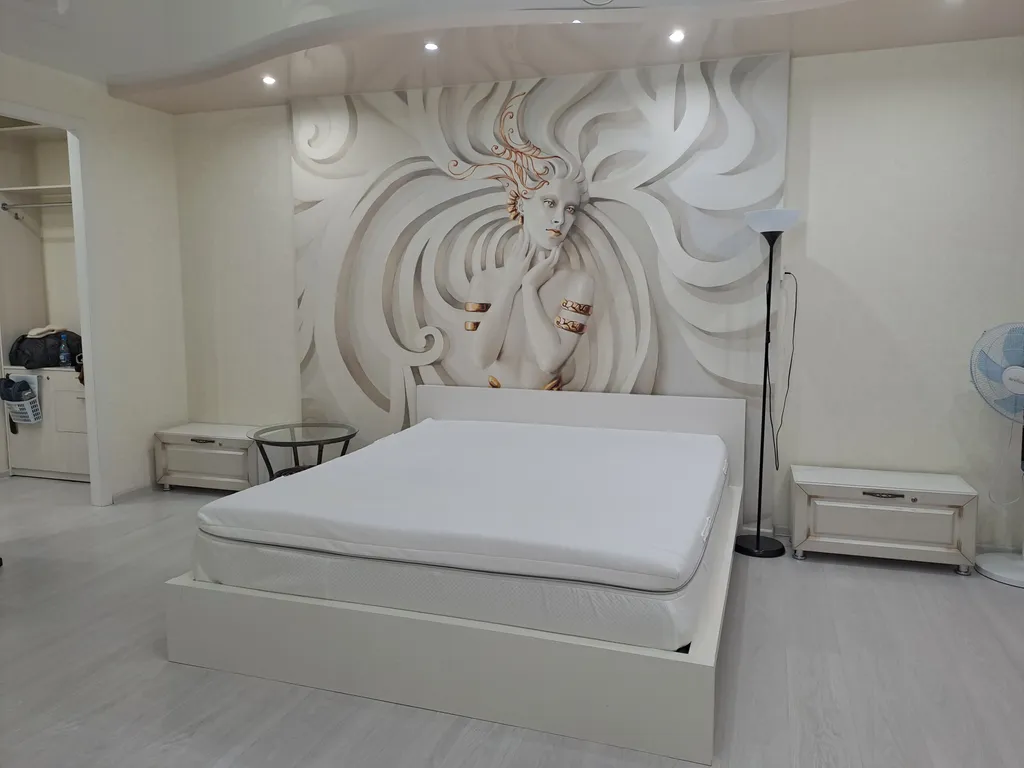 1-комнатная квартира с джакузи с дизайнерским ремонтом