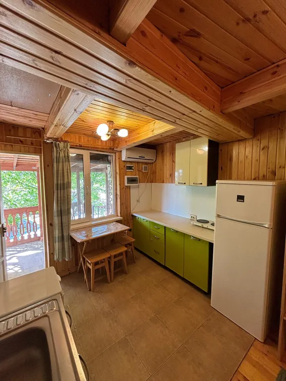 Студия в эко-стиле с кухней и со своей террасой в 200 метрах от моря