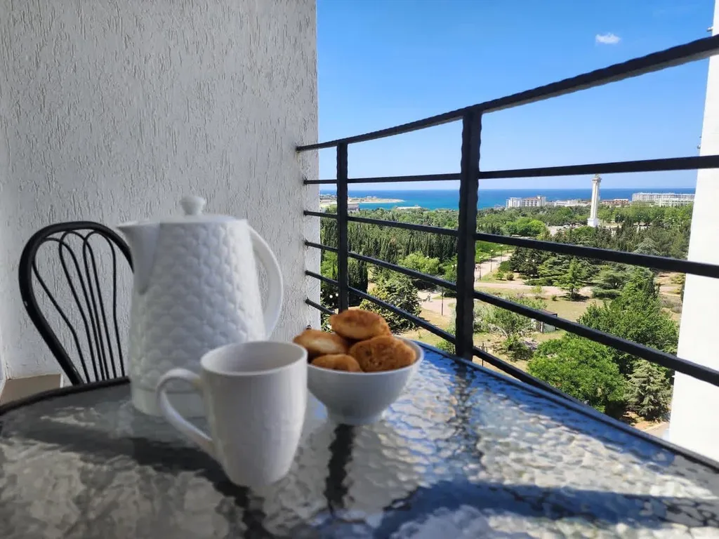 Апартамент с видом на море и парк