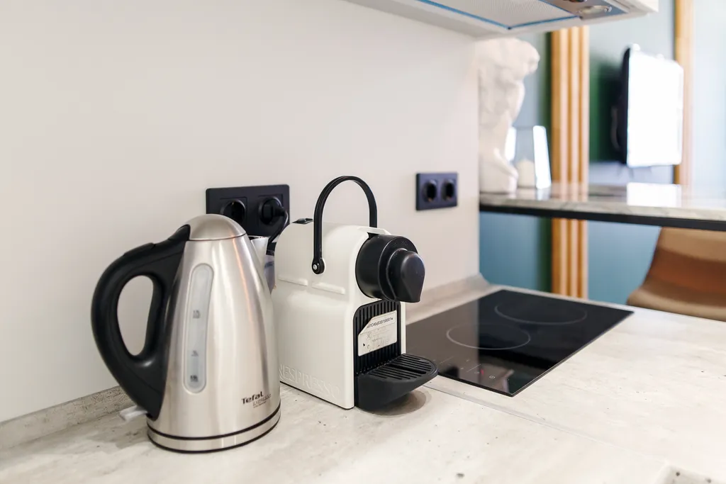 Дизайнерская студия в клубном доме в центре рядом с набережной