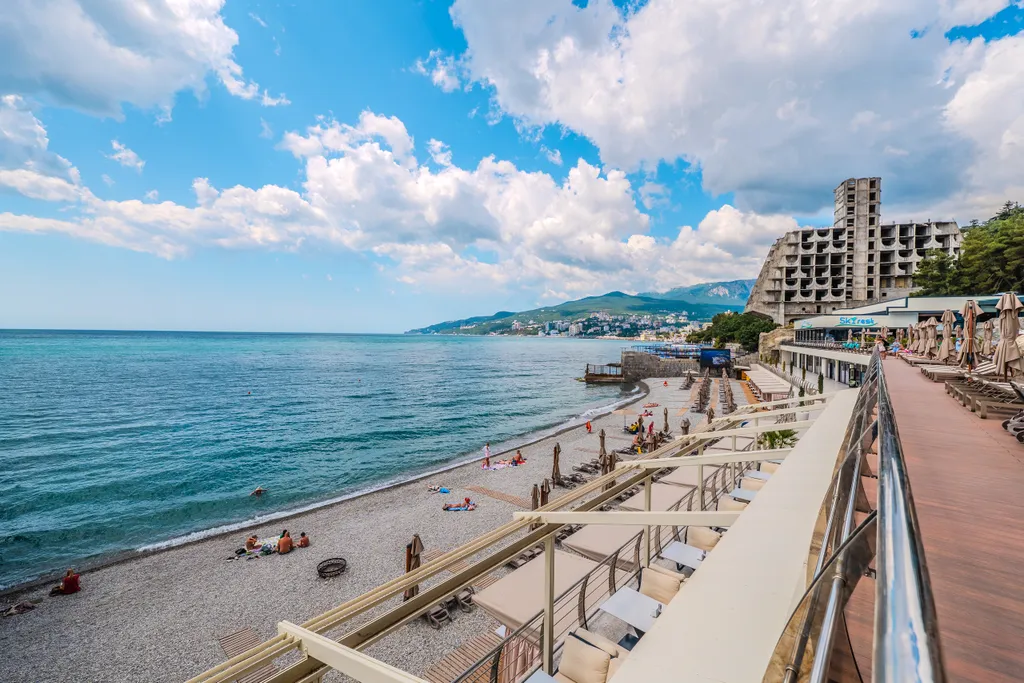 Апартамент большой площади с видом на море и паркоместом