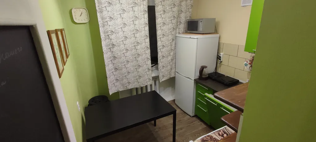 Квартира у горы, с балконом