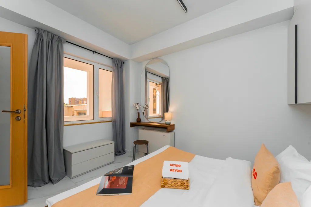 Апартаменты рядом с парком имени Дианы Абгар