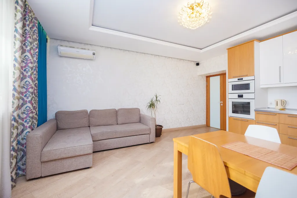 Квартира Уютная трёхкомнатная квартира на 6 человек с бесконтактным заселением — Новосибирск