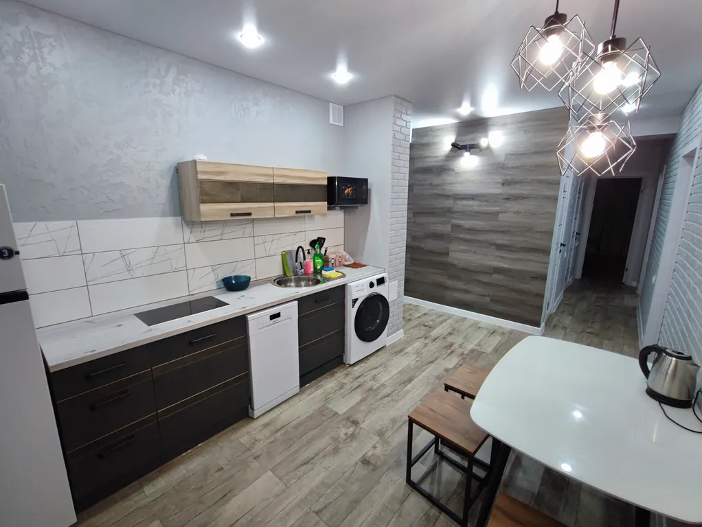 Полноценные трёхкомнатные апартаменты люкс с кондиционером