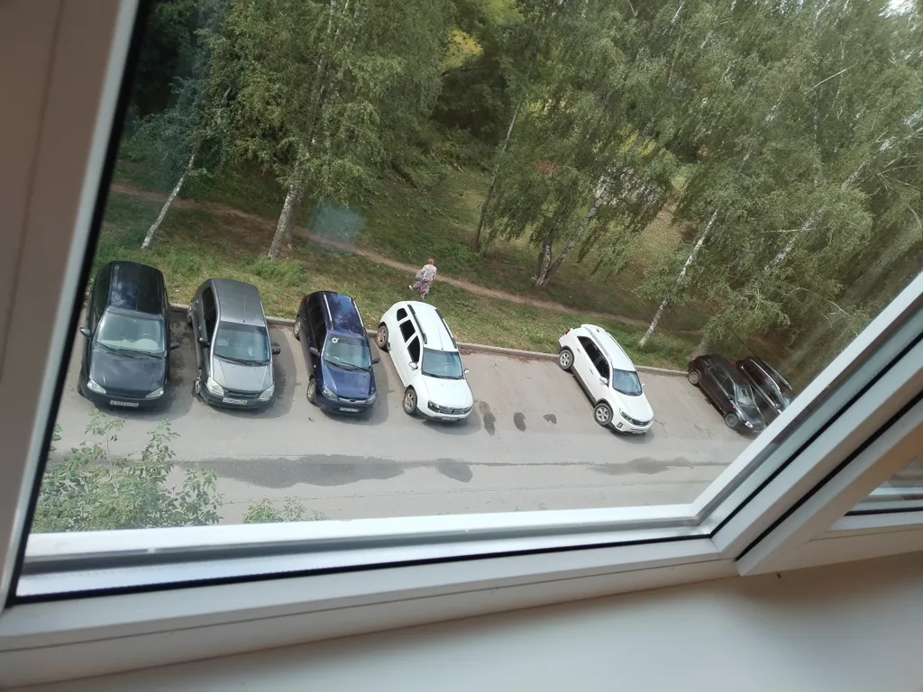 Уютная квартира, 2 остановки метро до центра, в тихой парковой зоне