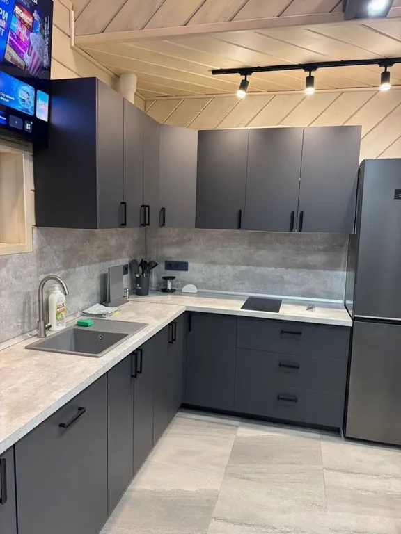 Новый дом в лесу с сауной и сибирским чаном