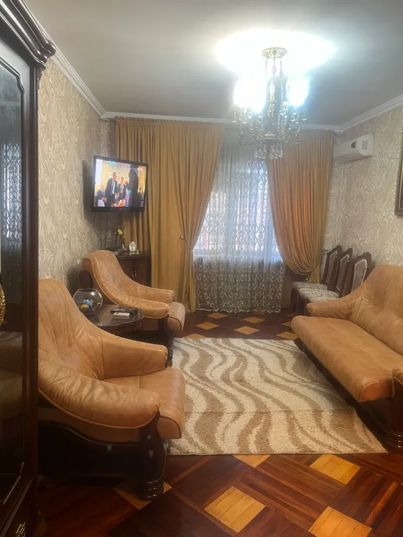 3-комнатная Квартира — аренда посуточно в Сухум