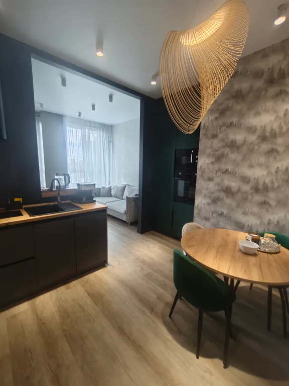 Дизайнерская квартира рядом с Краевой больницей, центром города