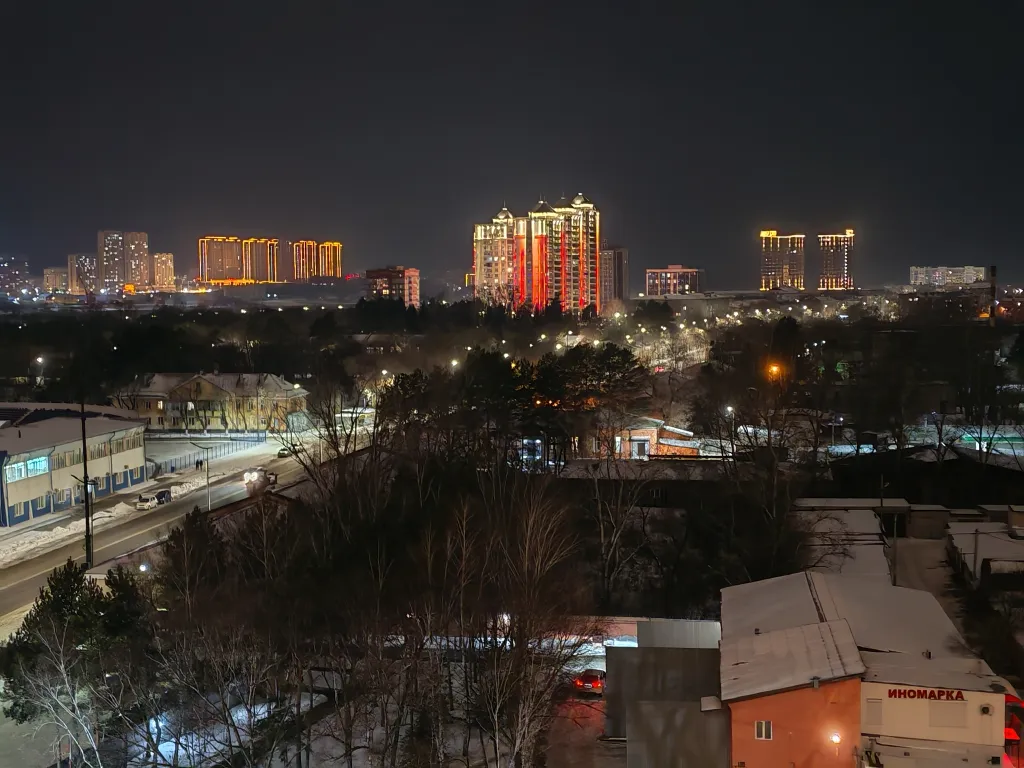 2-комнатная квартира, 3 кровати с видом на Китай, Серебряная миля