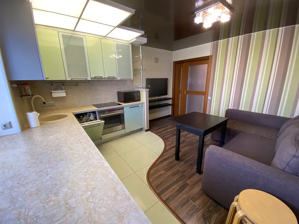 Пpocторная квaртирa в 5 минутах от центра, все комнаты изолированные