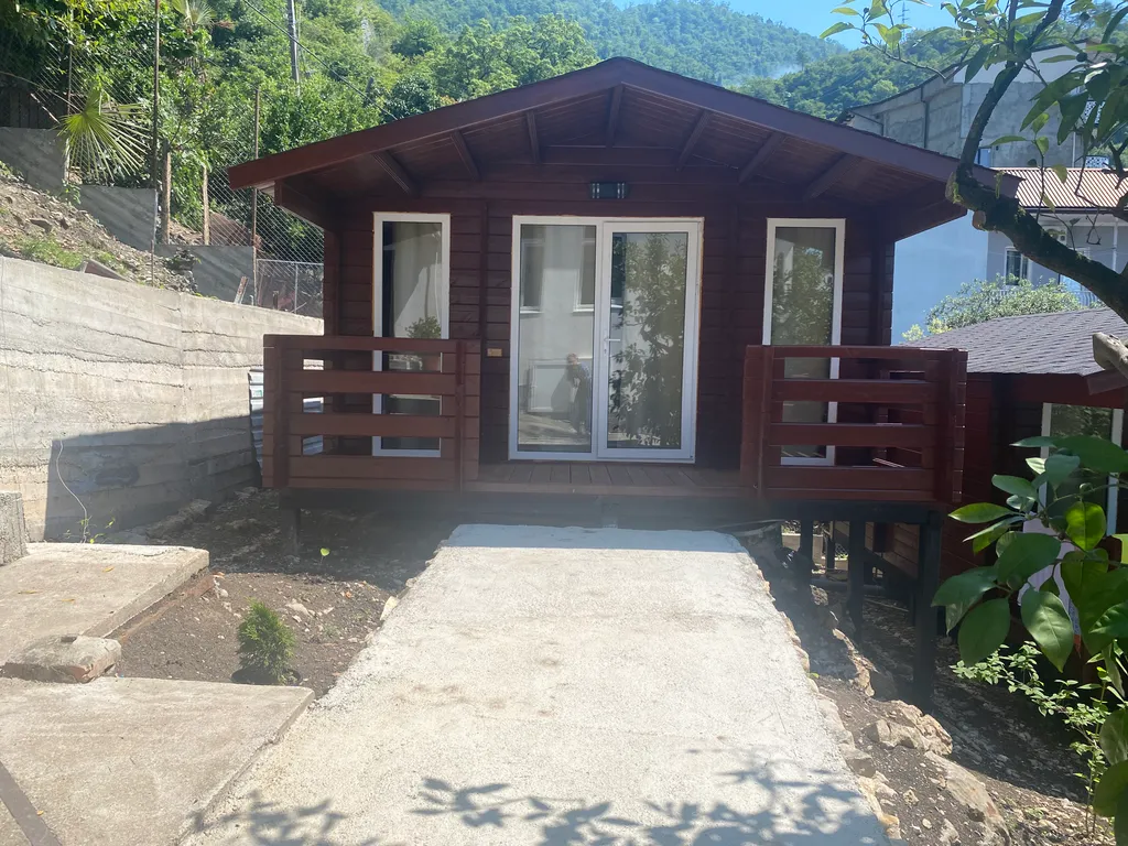 Коттедж у Водопада