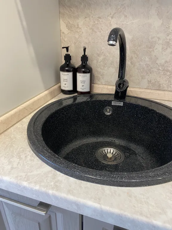 Современная квартира с видом на горы