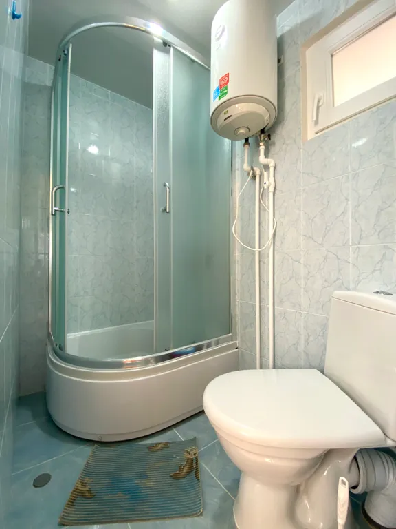 Семейный трехместный комфорт со своей кухней в загородном  доме