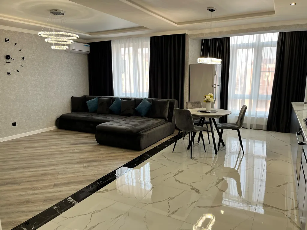 Уютная двухкомнатная квартира в хорошем районе