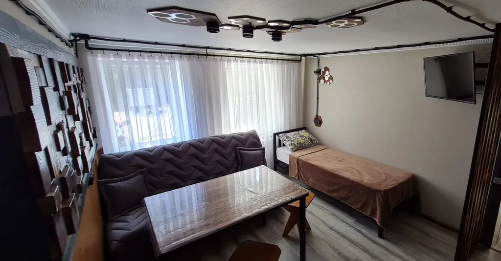 Домик с дизайнерским интерьером