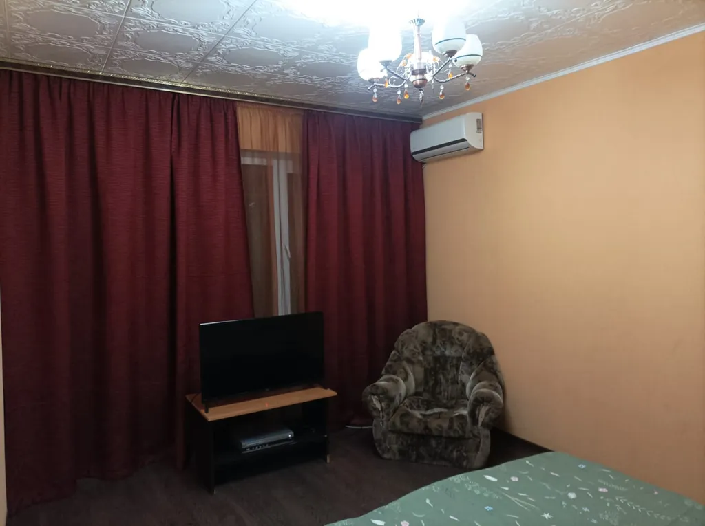 Уютная квартира в районе Кардиологического центра, Онкологии, Три кота