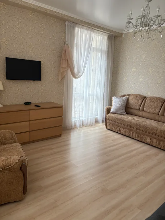 Квартира 2-комнатная Квартира — Геленджик