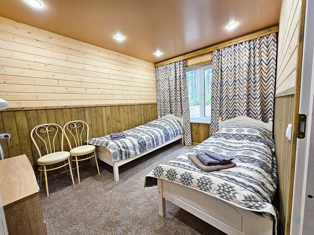 Уютный и просторный коттедж в сосновом бору на берегу озера