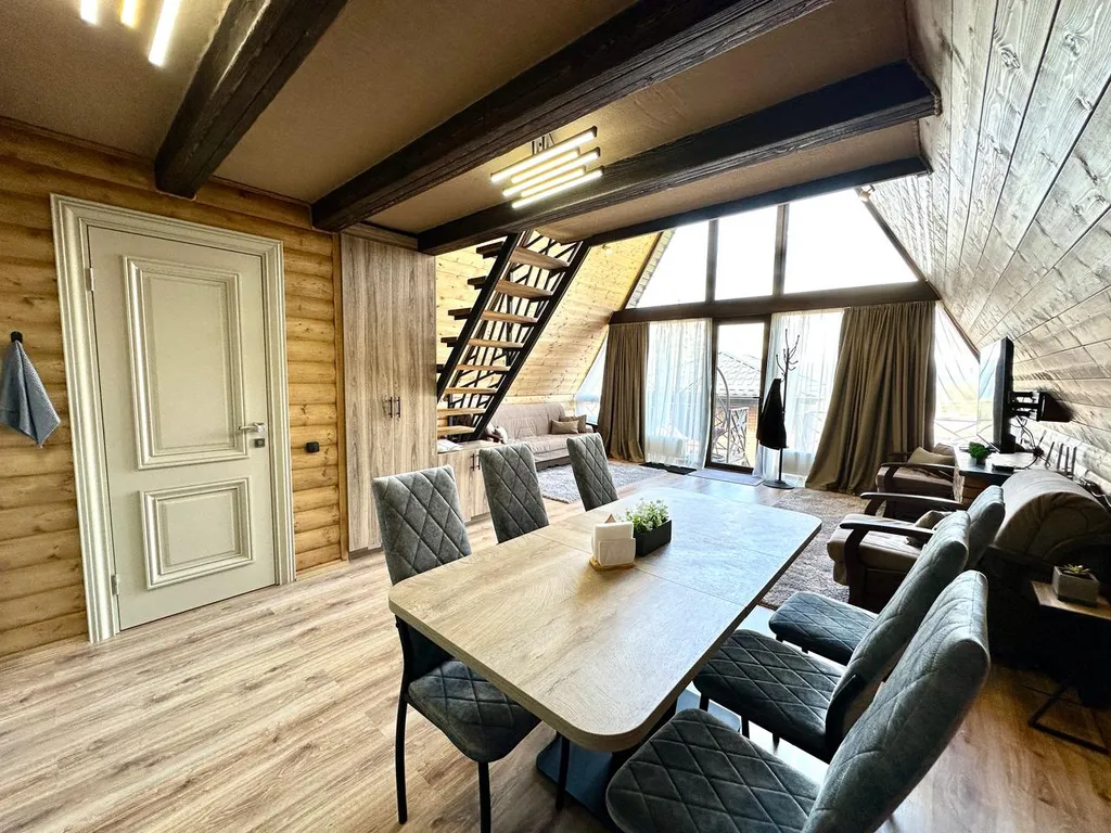 А-фрейм с видом на горы